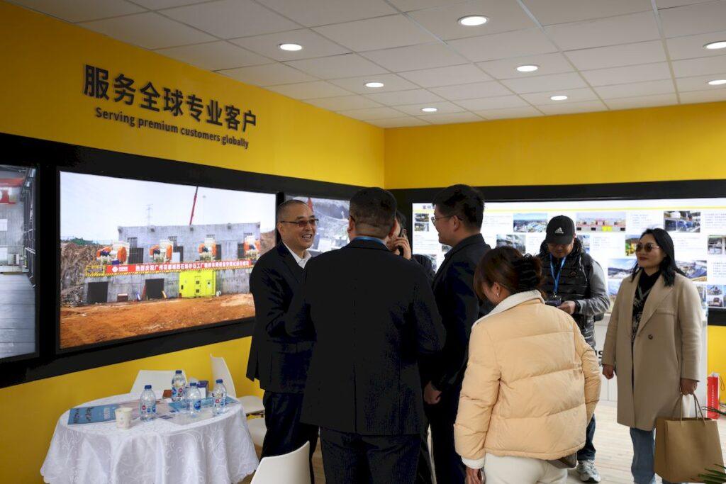 Команда ALLIS SAGA и ARMET GROUP на выставке BAUMA CHINA 2024